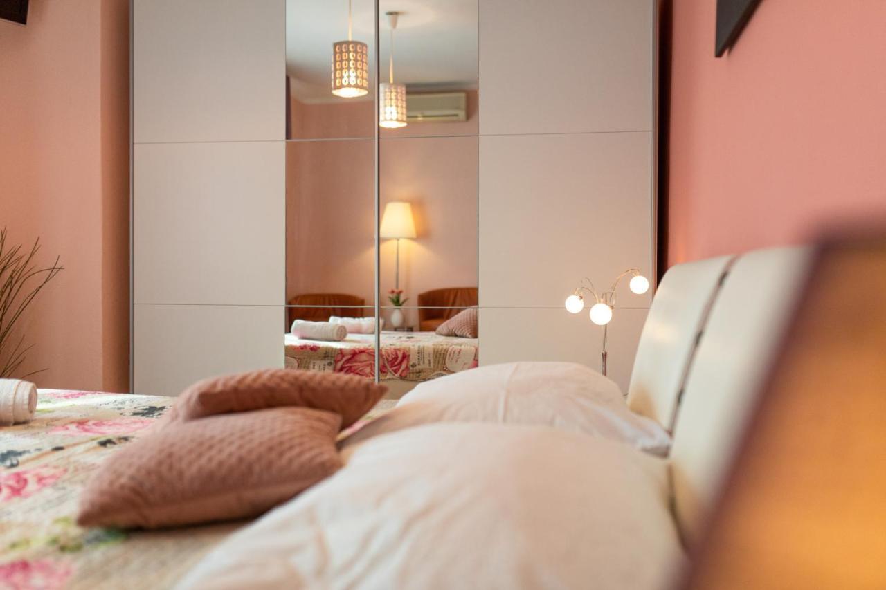 Apartman Ruza คิร์ก ภายนอก รูปภาพ