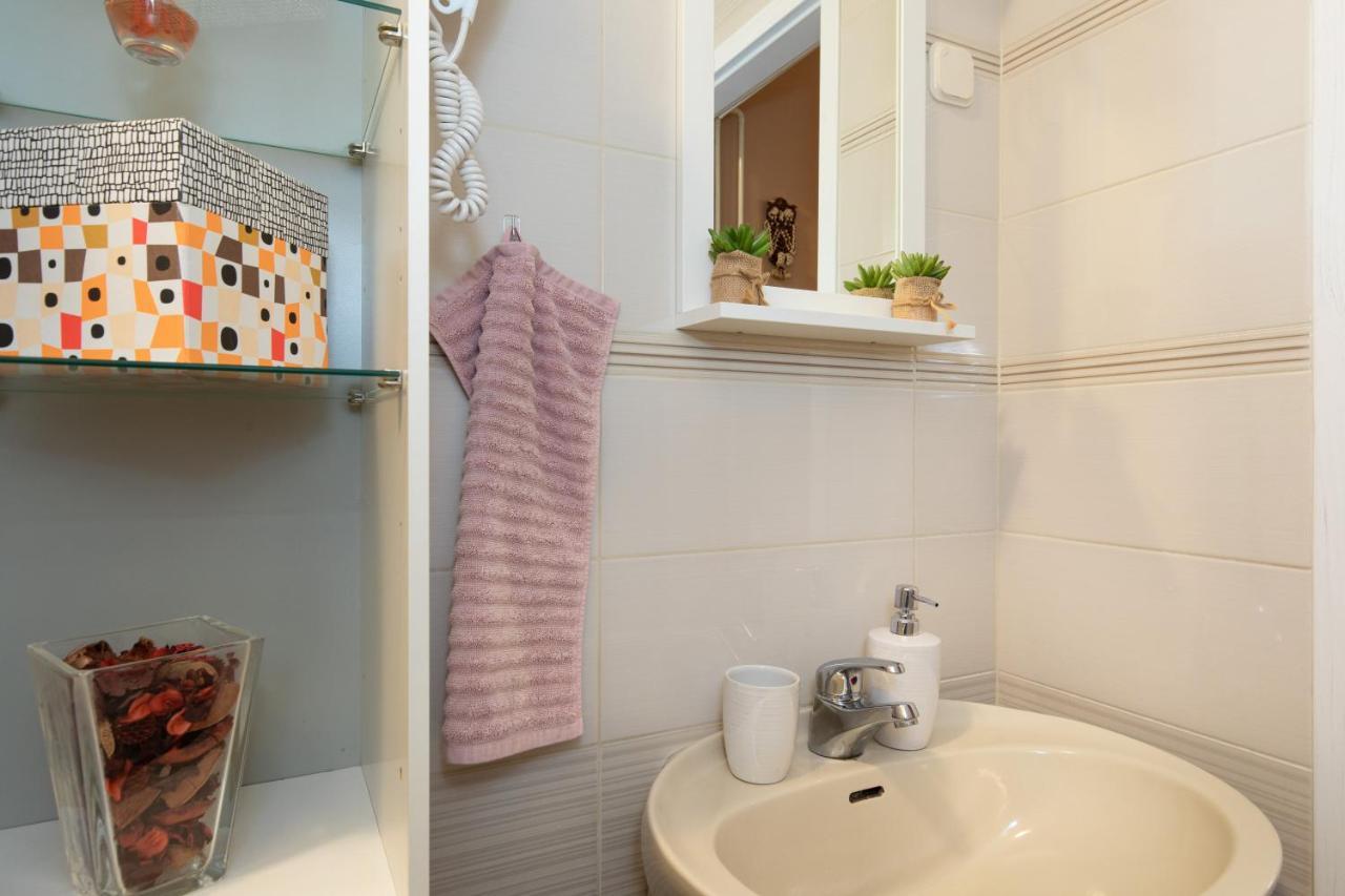 Apartman Ruza คิร์ก ภายนอก รูปภาพ